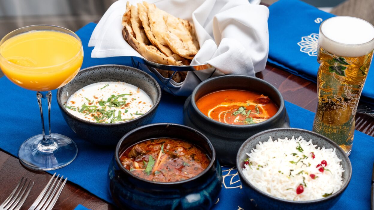 Bowl Rice and Roti, Glass of Dinks
